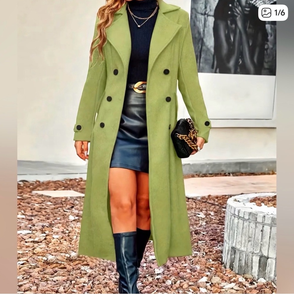 Stylish Green Double-Breasted Coat